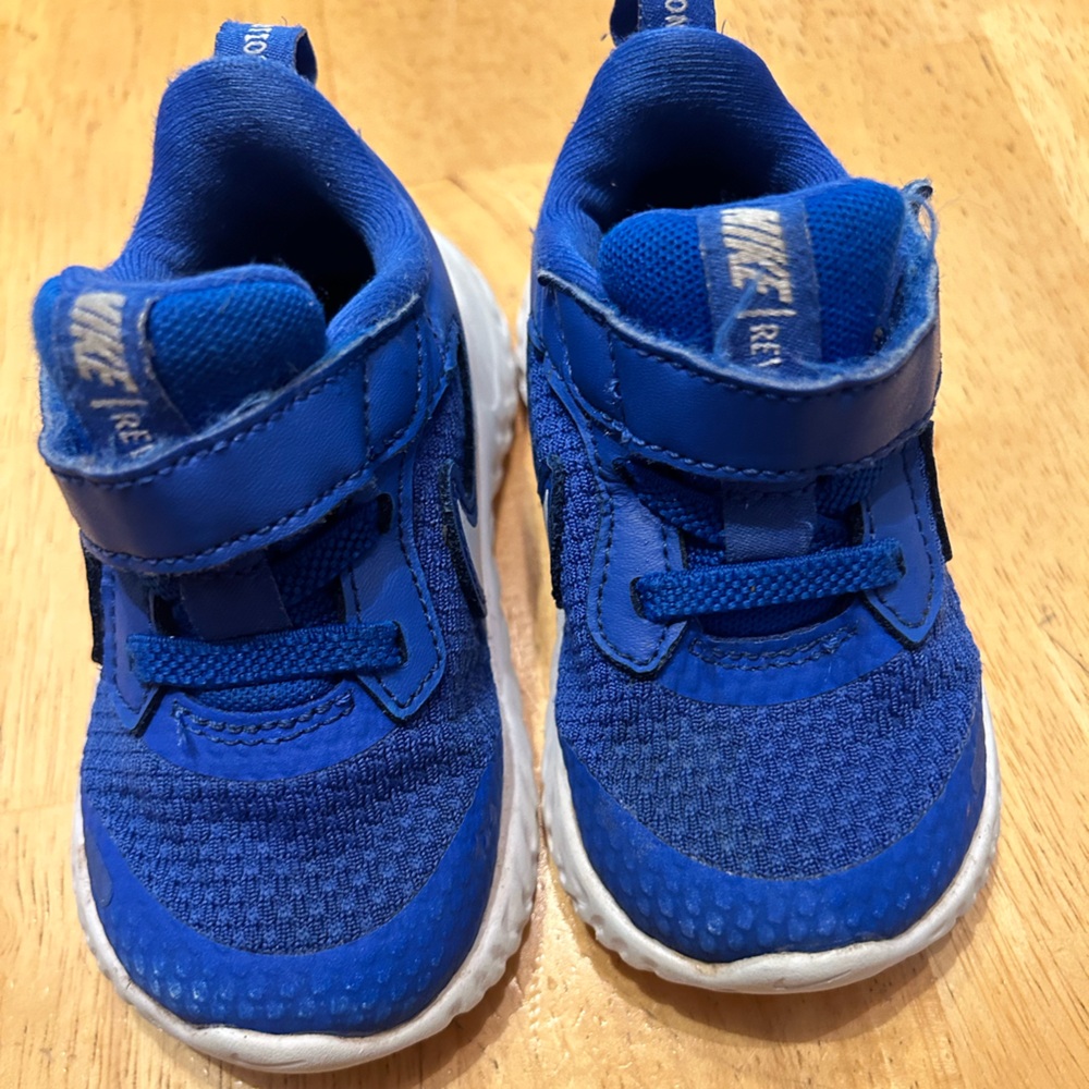 Nike 5c toddler sneakers